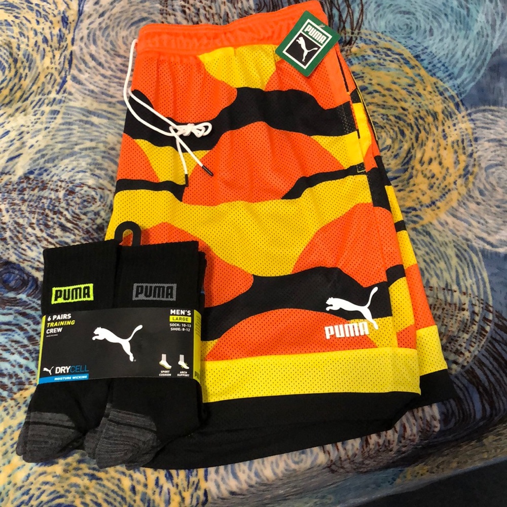 PUMA COURT CRUSH BASKETBALL SHORTS WITH PUMA TRAINING SOCKS